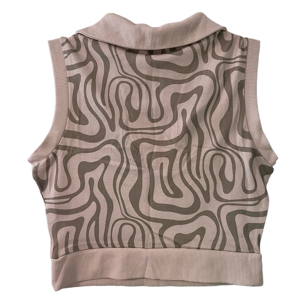 SHEIN Green Print Collared V-Neck Tank Crop Top - Picture 5 of 10